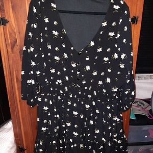 Pretty black flower dress